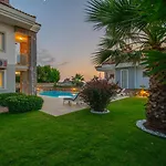 Golden Heights 15 *